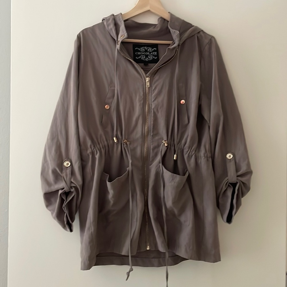 Gray lightweight jacket